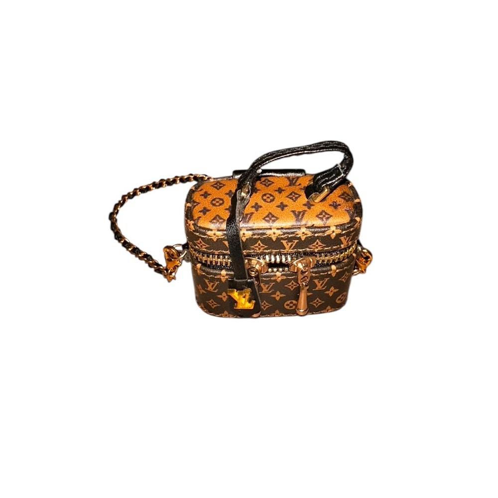 NEW LV Keychain Bag with Keyring​ - Picture 5 of 13